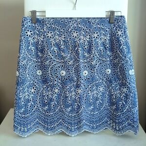 LOFT Chambray Eyelet Skirt ♥️ NWT ♥️ Size 6